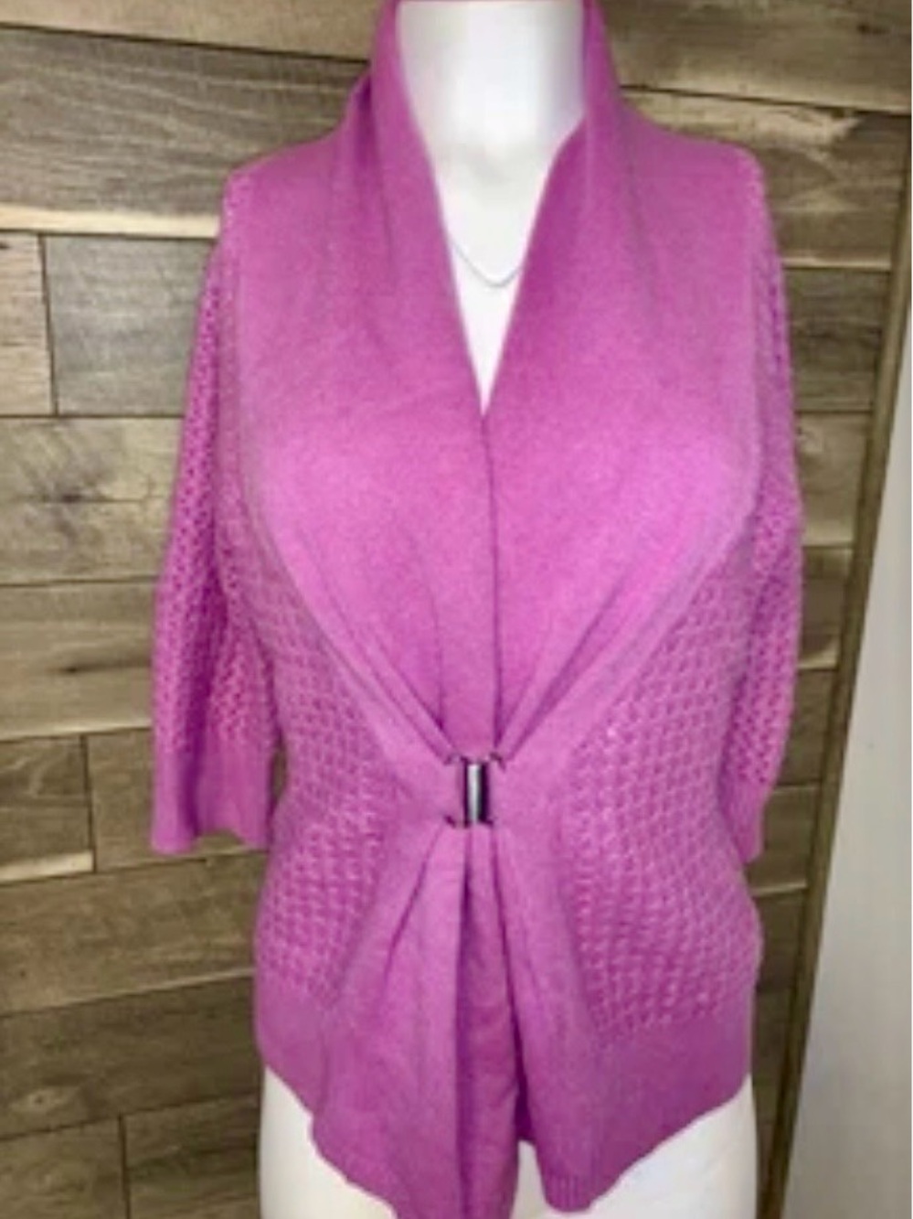 Neiman Marcus Lavender 100% Cashmere Knit Cardigan with Decorative Clasp